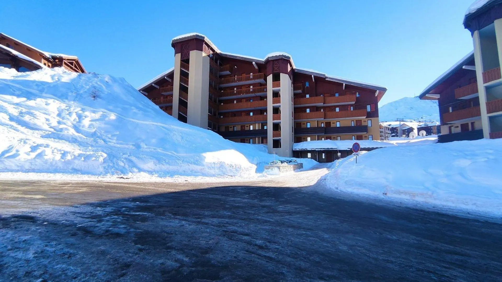 Appartement Lumineux Au Coeur De Plagne Soleil - Fr-1-181-2623 La Plagne-Tarentaise Apartment